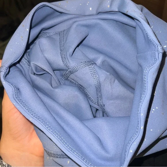 Beyond Yoga Alloy Ombre 7/8 Leggings in Excellent Condition - Picture 8 of 8